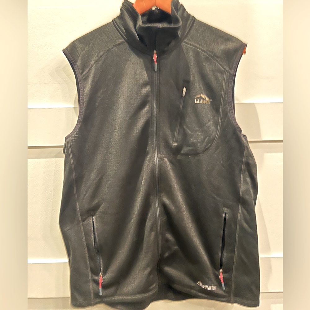 L.L. Bean Polartec Men’s Vest Large